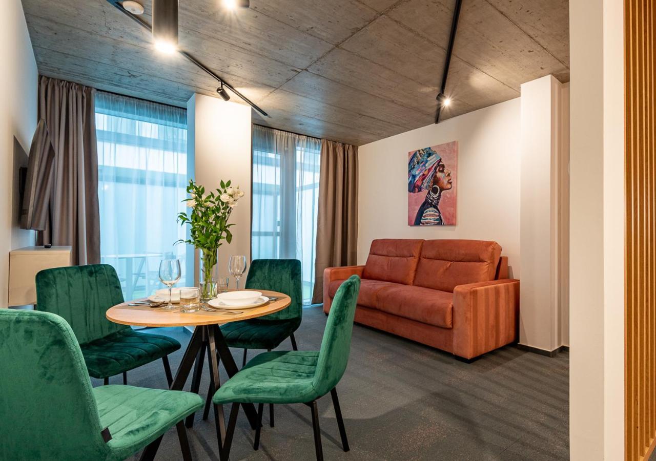 Noir Aparthotel 4*