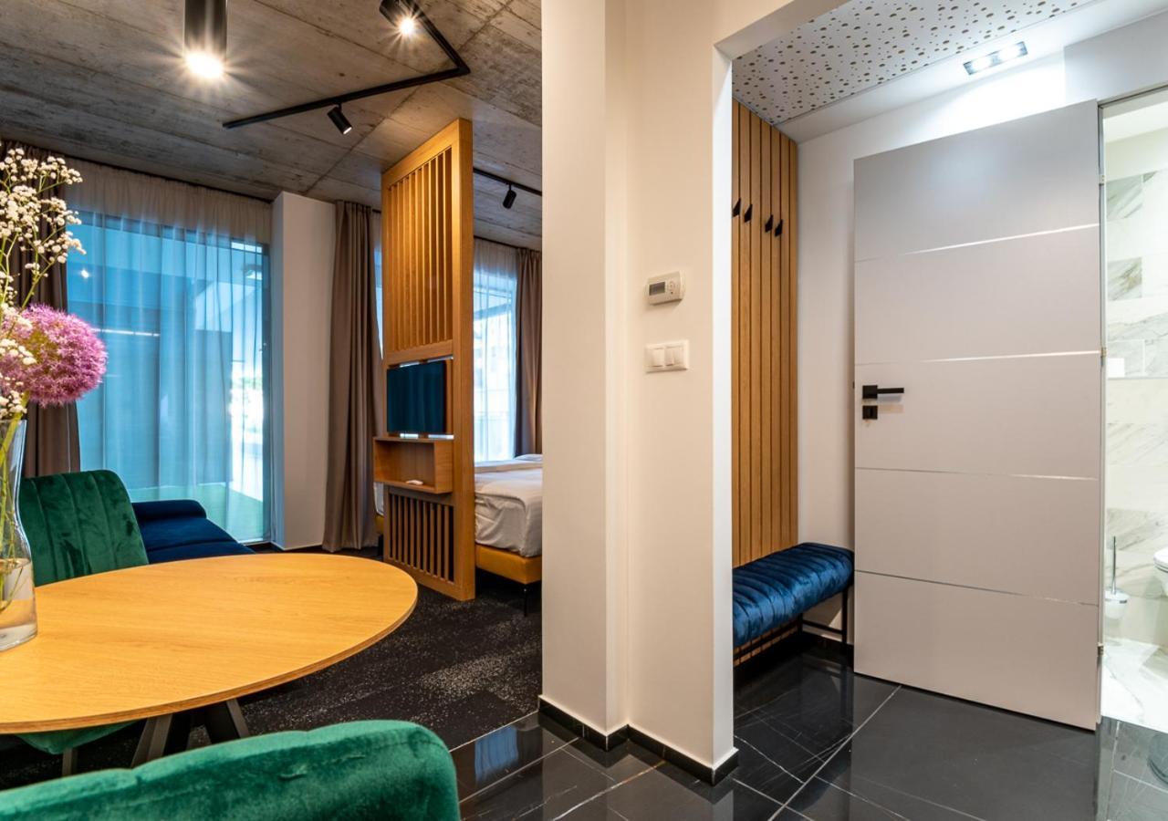 Aparthotel Noir